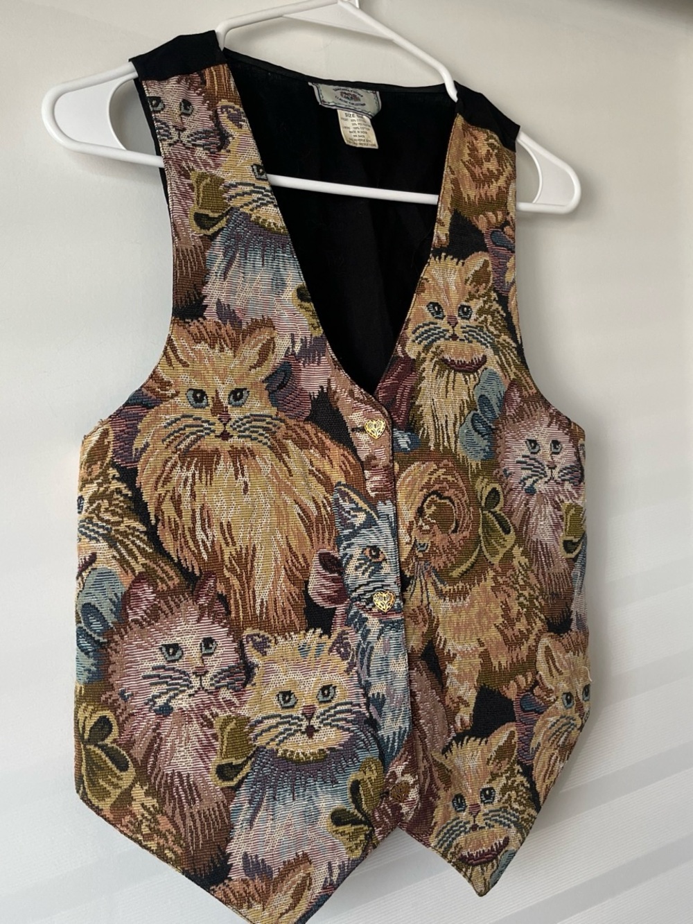 (SOLD) Vintage-Inspired Cat Tapestry Vest - Multicolor - Picture 2 of 5